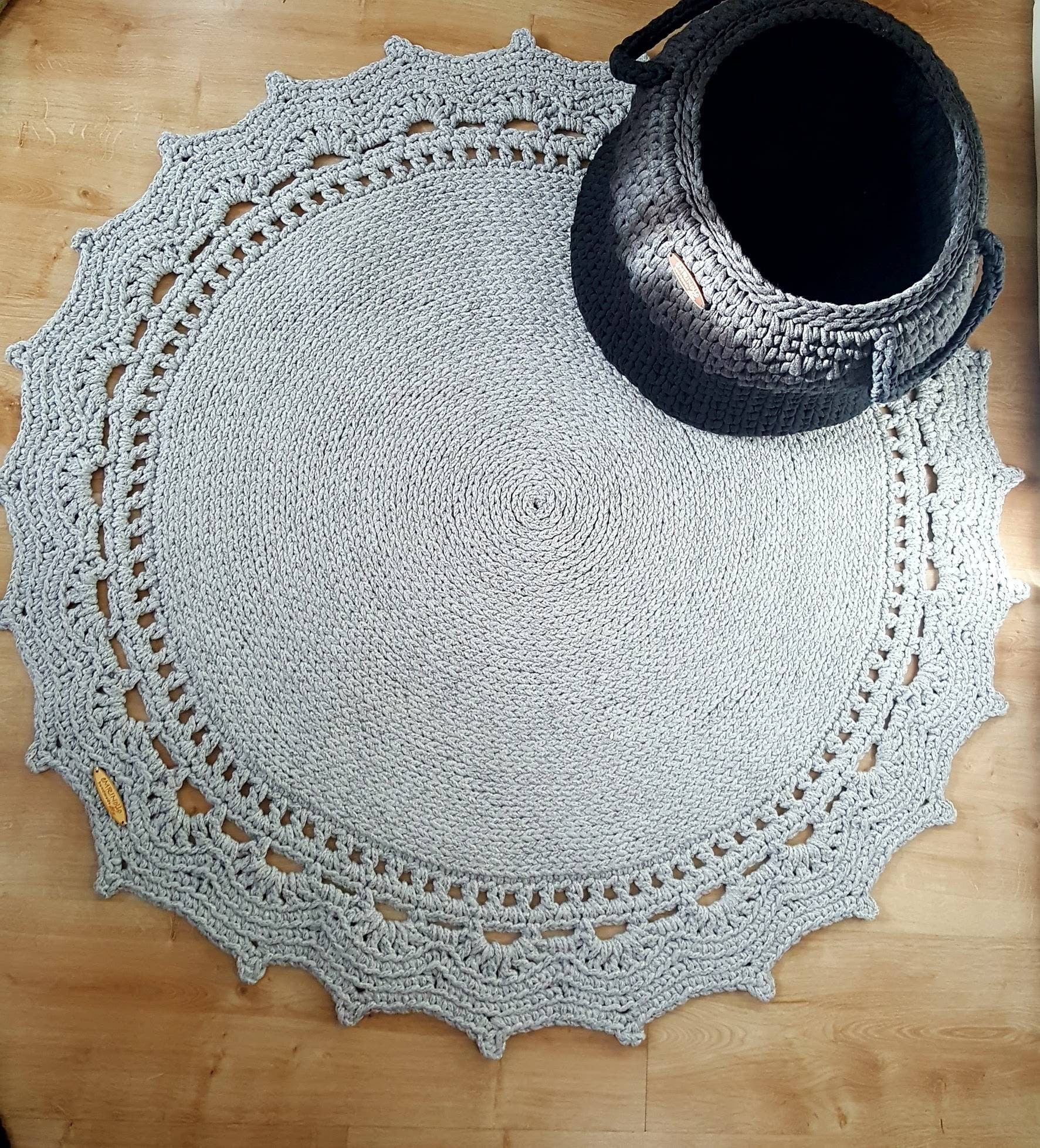 Teppich Wohnzimmer, rund Baumwollteppich gehäkelt, im skandinavischem Stil, Babyzimmer deko, kleines Bad, Geschenkidee, Kinderzimmer deko