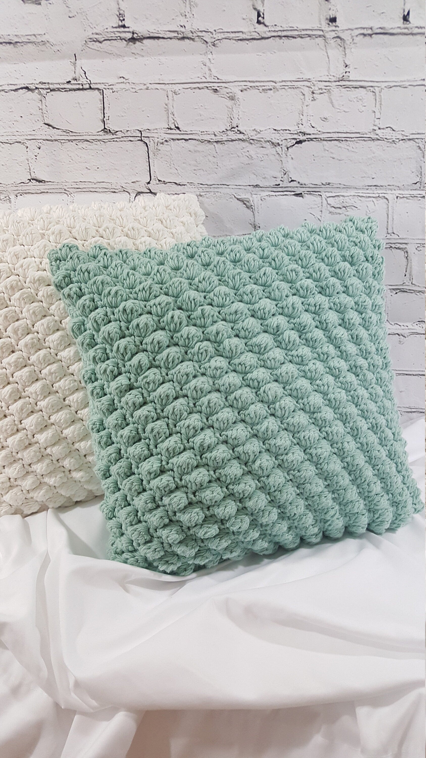 Gehäkeltes Bubble-Kissen, Skandinavische Wohnkultur aus Baumwolle für Sofa & Deko