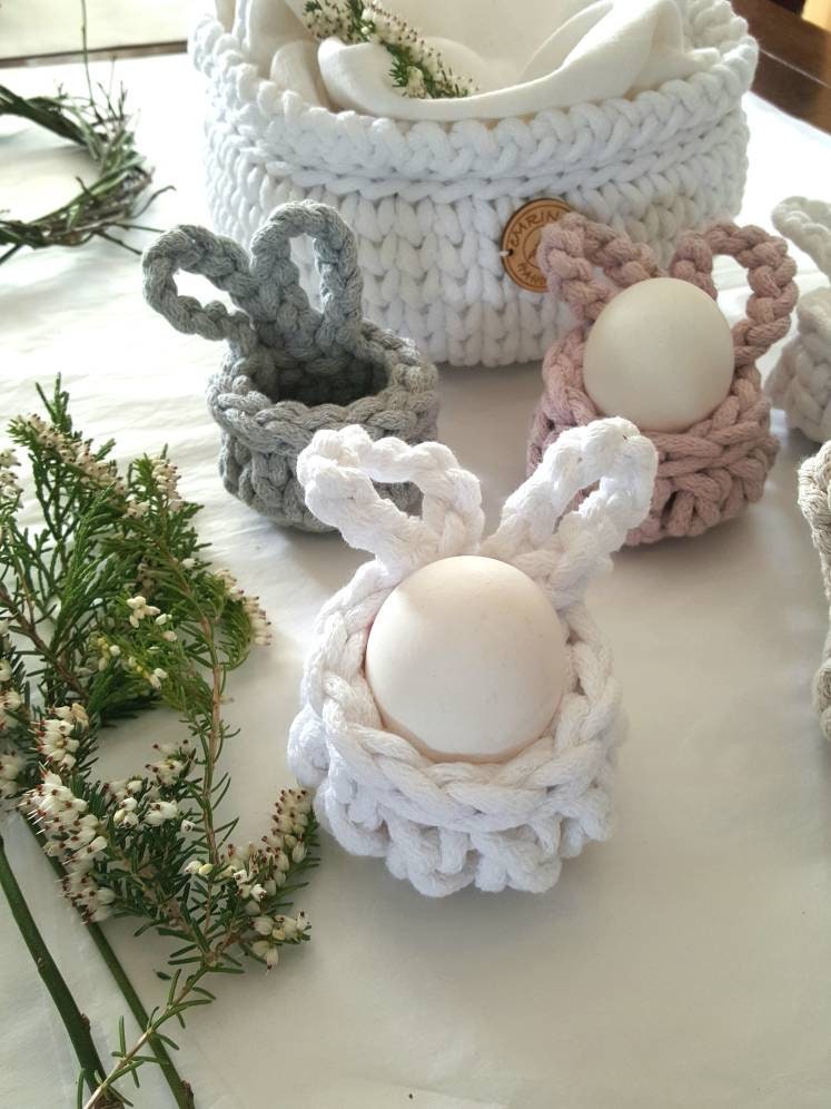Hasenbecher, Eierbecher BunnyBasket, häkeln HasenKorb, Esszimmer Dekoration, Gastgebergeschenk, Wohnzimmer Dekoration, Nordic Stile