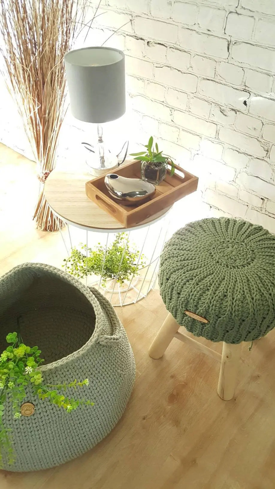 Hocker gehäkelter Bezug, skandinavisches Dekor, gehäkelte Husse Hocker, Bauernhaus Hocker, rustikale Hocker, gehäkelter Pouf Hocker Tabouret