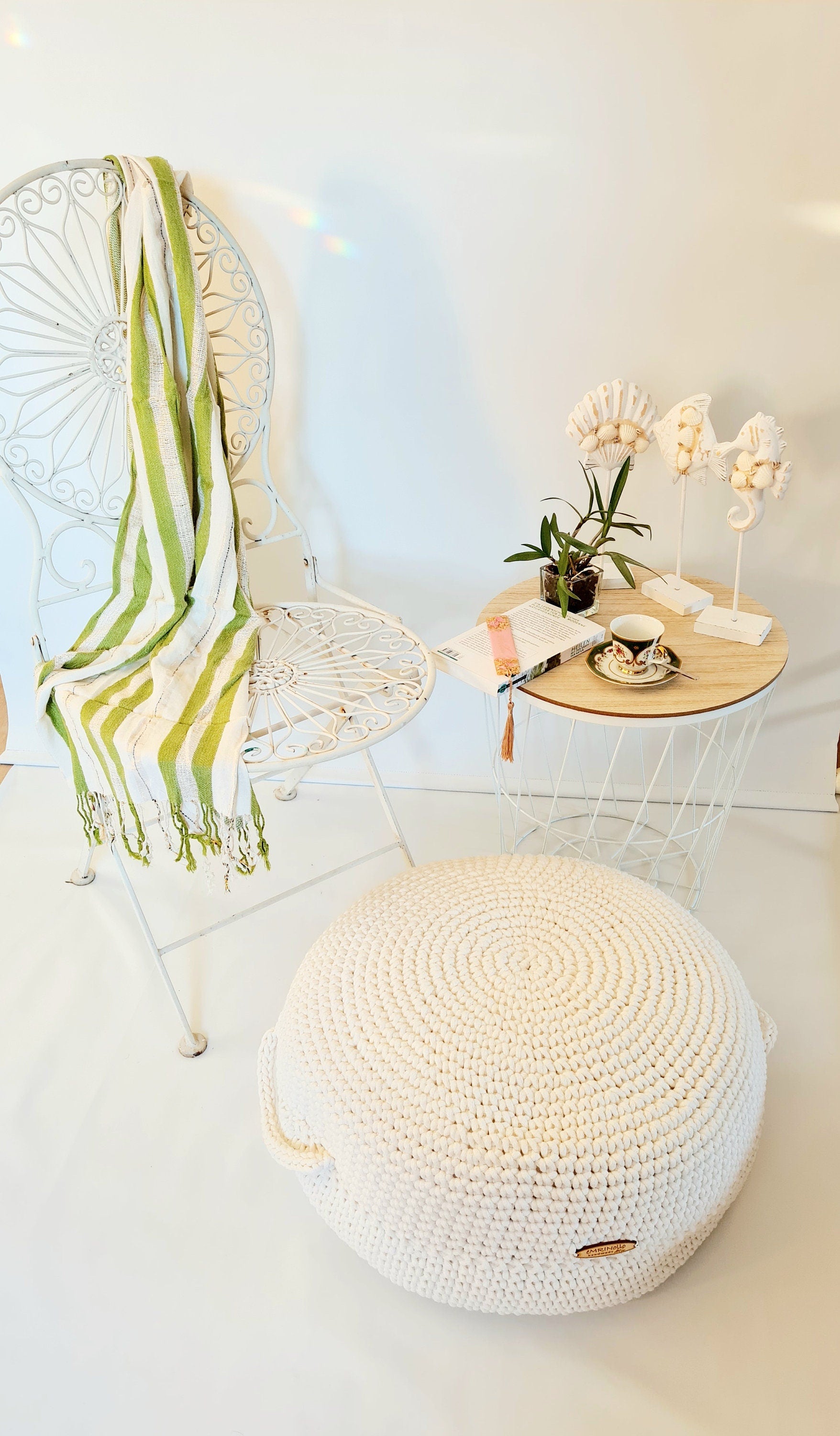 Pouf Ottoman gehäkelt, Sitzkissen, Kinderstuhl, Baumwoll Pouf im Skandinavischem Stil, Häkelhocker Kinderzimmer, Fußhocker, Sitzhocker