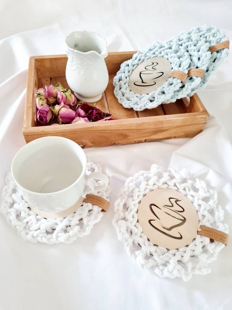 Tassenuntersetzer, Glasuntersetzer gehäkelt, Hochzeitsgeschenk, Gastgeschenk, schöne Tischdekoration, Terassendekor, Tasse Pad, Geschenkidee