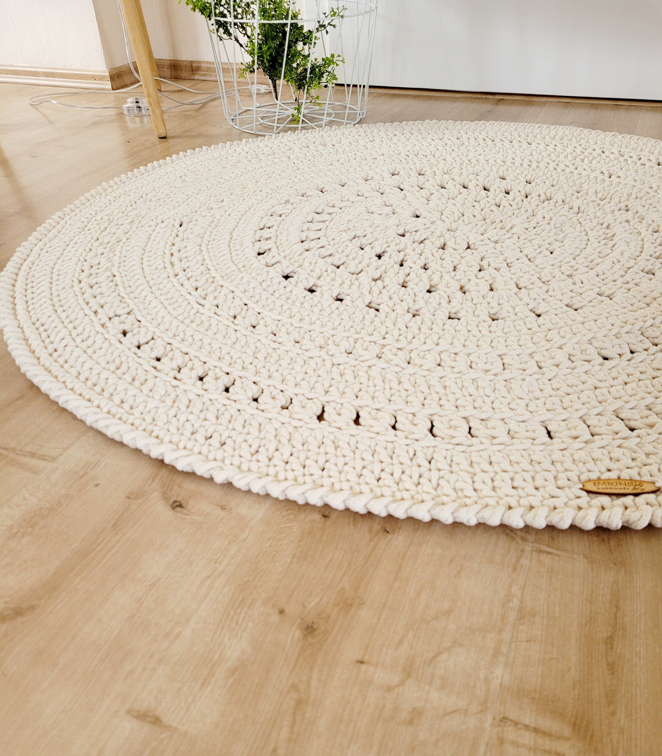 Teppich handmade Kinderzimmer, rund handgefertigt, Kinderzimmer Deko, Teppich für das Wohnzimmer, Geschenkidee für Taufe