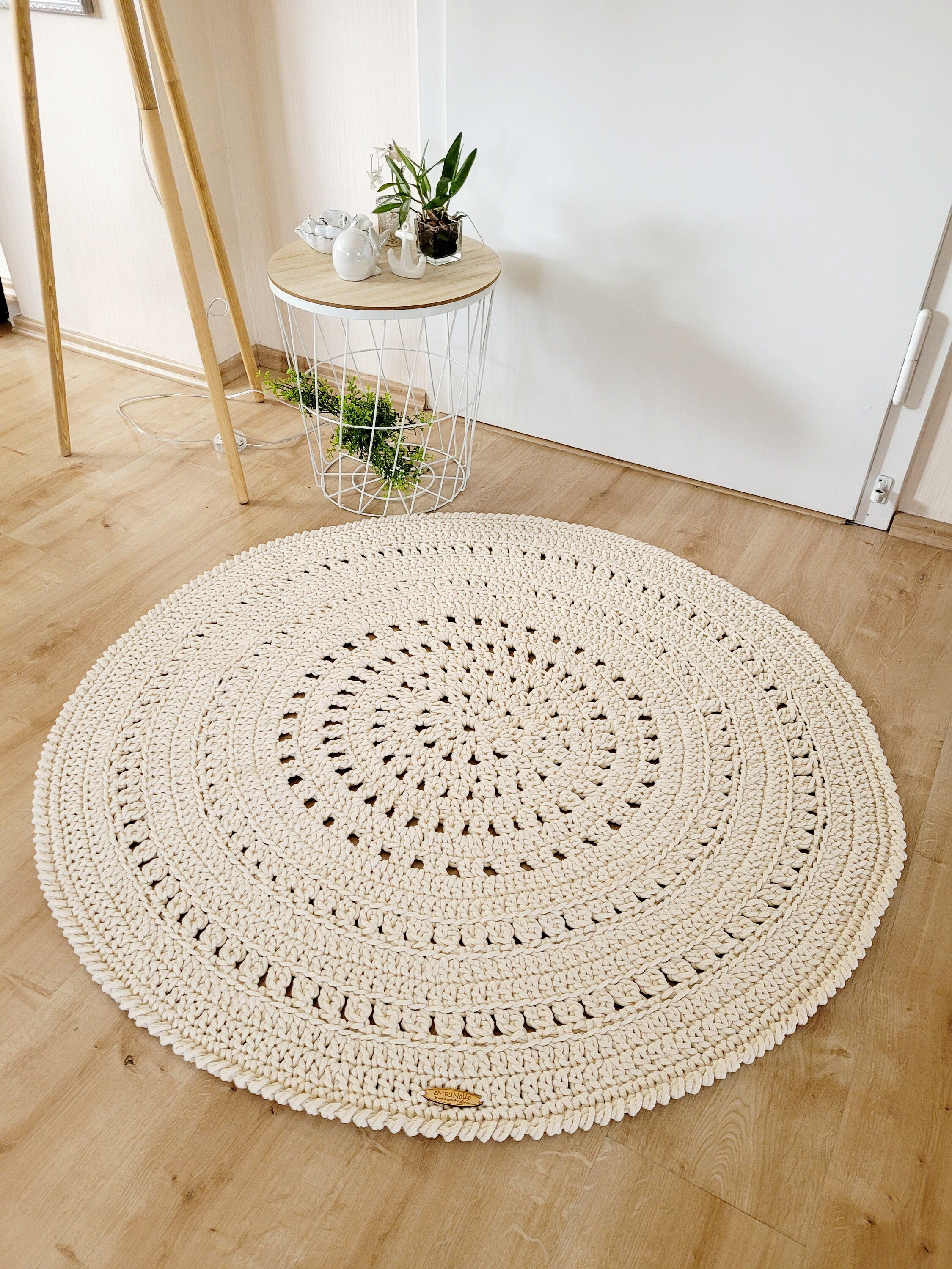 Teppich handmade Kinderzimmer, rund handgefertigt, Kinderzimmer Deko, Teppich für das Wohnzimmer, Geschenkidee für Taufe
