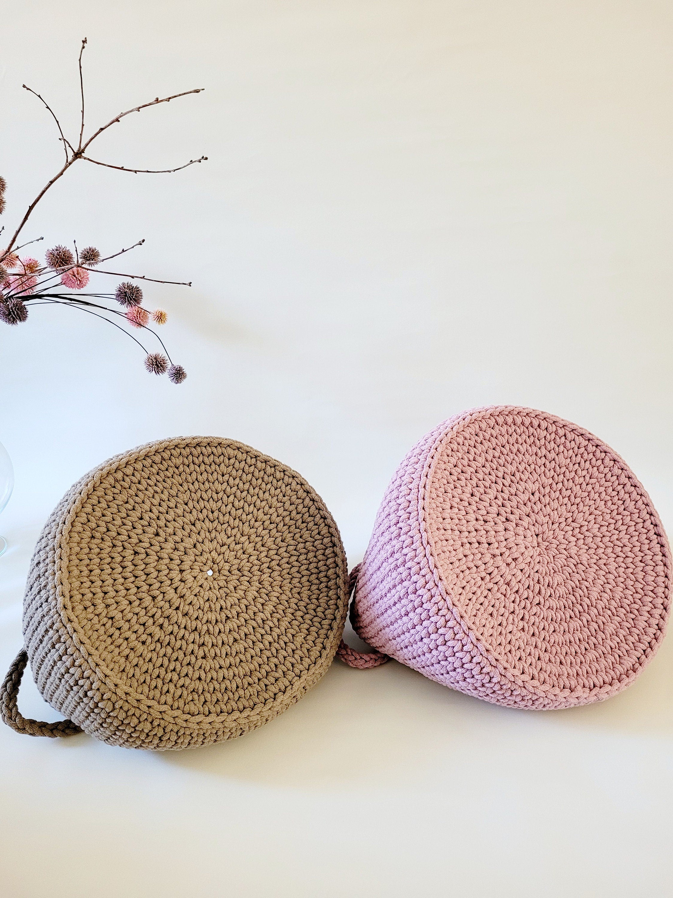 Großer Aufbewahrungskorb gehäkelt, grau Spielzeug Aufbewahrungstasche, Kinderzimmer Deko, großer Wäschekorb, Scandi dekor, japandi style
