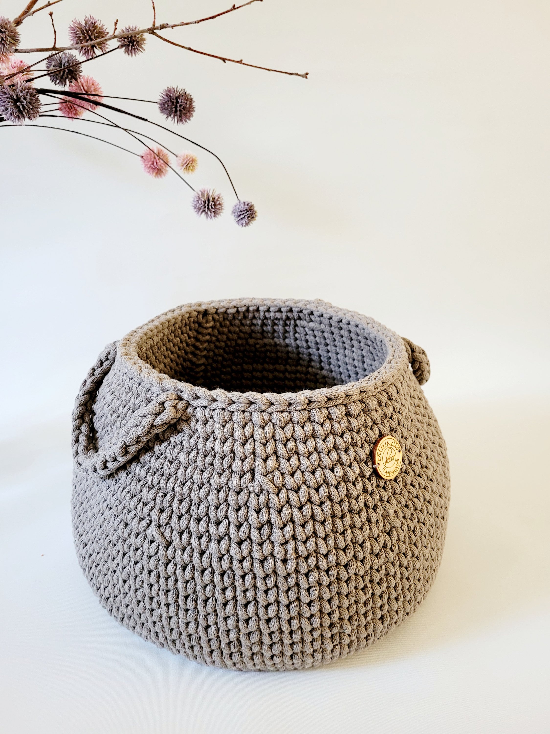 Großer Aufbewahrungskorb gehäkelt, grau Spielzeug Aufbewahrungstasche, Kinderzimmer Deko, großer Wäschekorb, Scandi dekor, japandi style