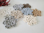Gehäkelte Schneeflocken Ornament, Weihnachtsdekoration skandinavisches Dekor, Anhänger, Geschenkidee, Weihnachtsbaumdekoration