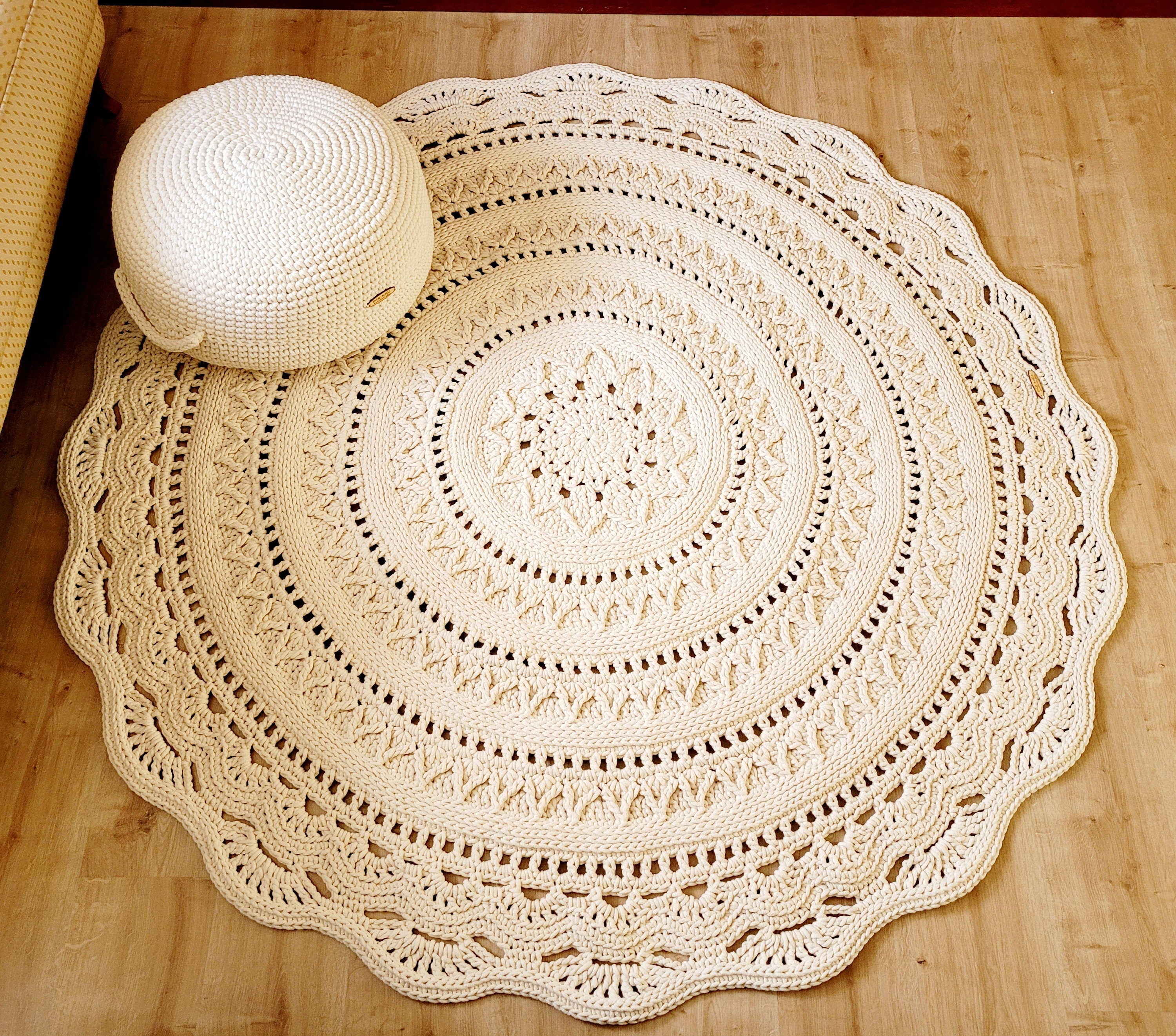 Teppich handmade Kinderzimmer, rund handgefertigt, Kinderzimmer Deko, Teppich für das Wohnzimmer, Geschenkidee für Taufe