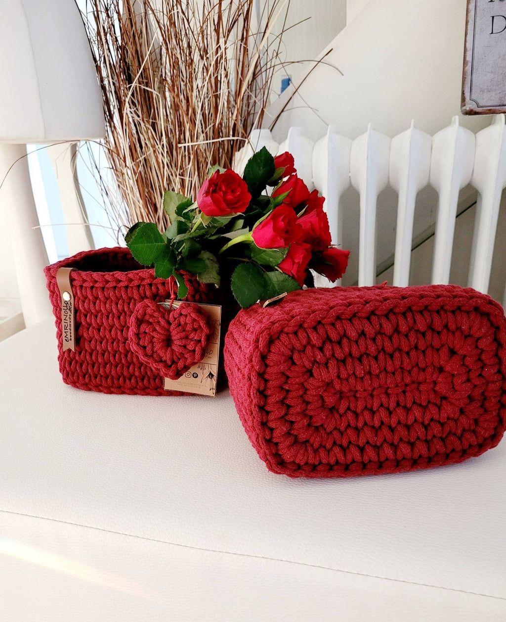 Korb gehäkelt eckig, romantisch, Geschenk Valentinstag, Korb Aufbewahrung, Weihnachtsgeschenk, Bad Aufbewahrung
