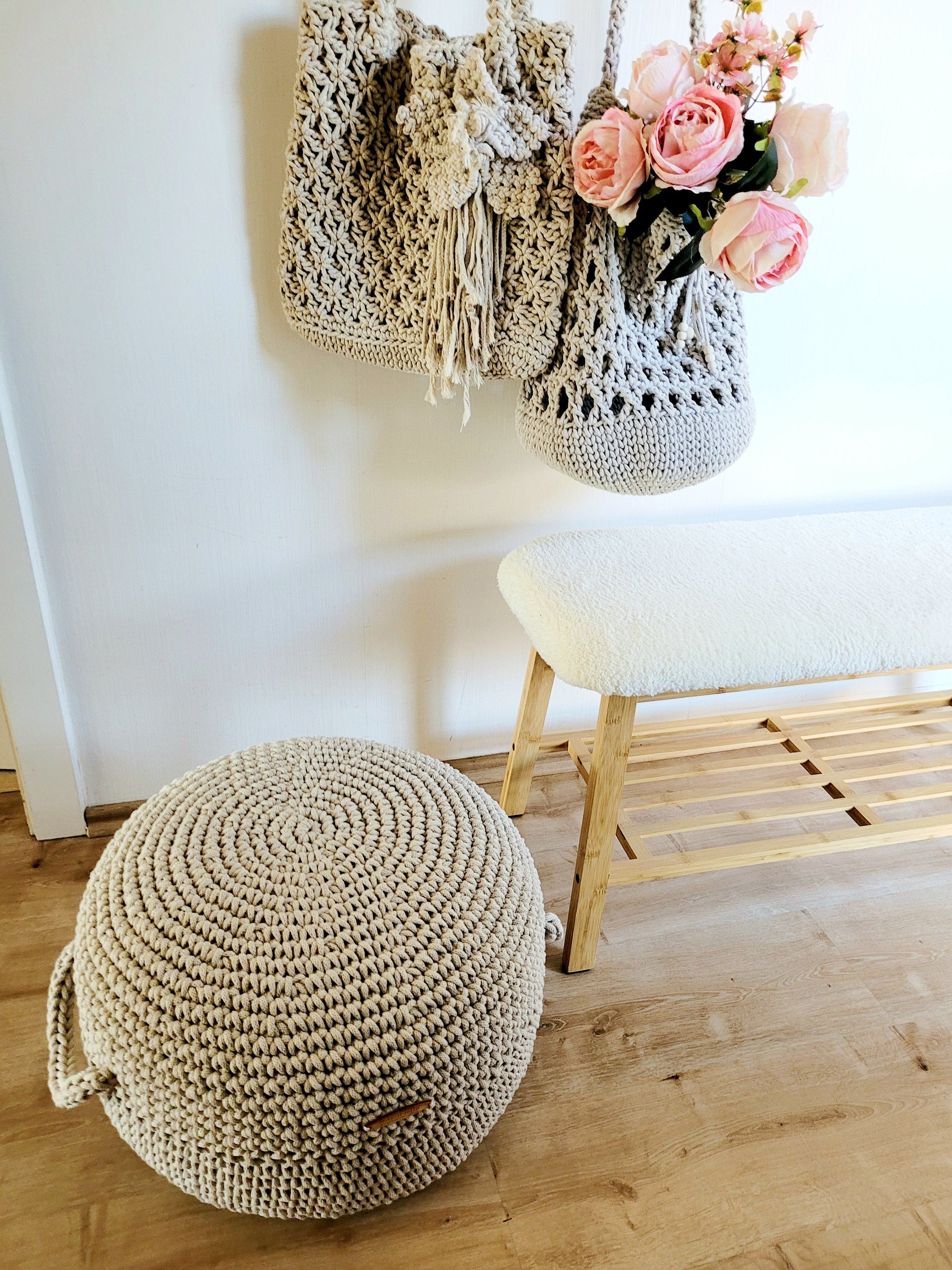 Pouf Ottoman gehäkelt, Babyzimmer deko, Bodenkissen, Sitzkissen, Skandinavisches Kinderzimmer Dekor, Häkelhocker Kinderzimmer, Sitzhocker
