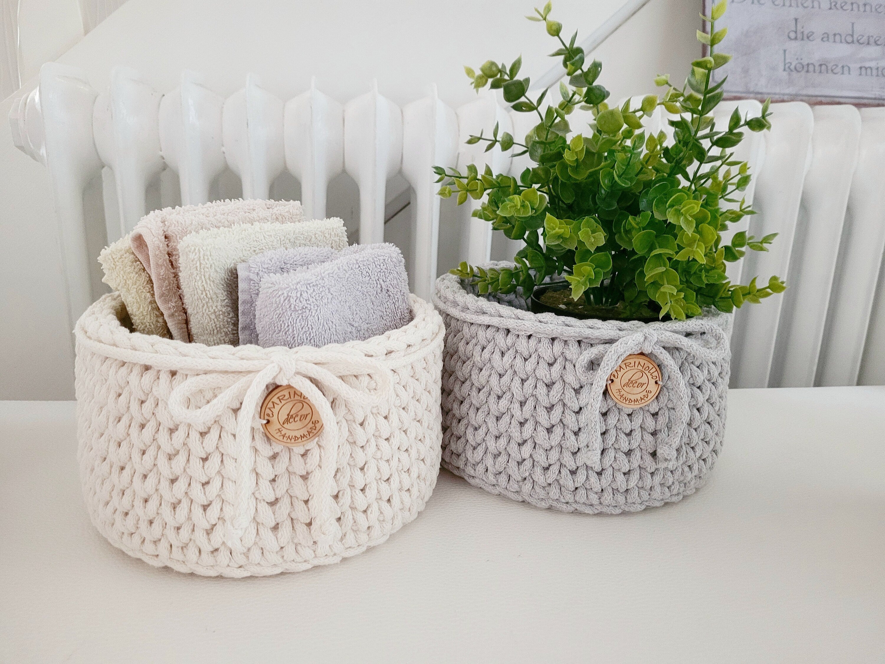 Korb gehäkelt oval Hygienekorb, Kosmetikkorb, Zimmer Dekoration Korb, Badausstattung, Geschenk Korb, Babyzimmer Aufbewahrung oval