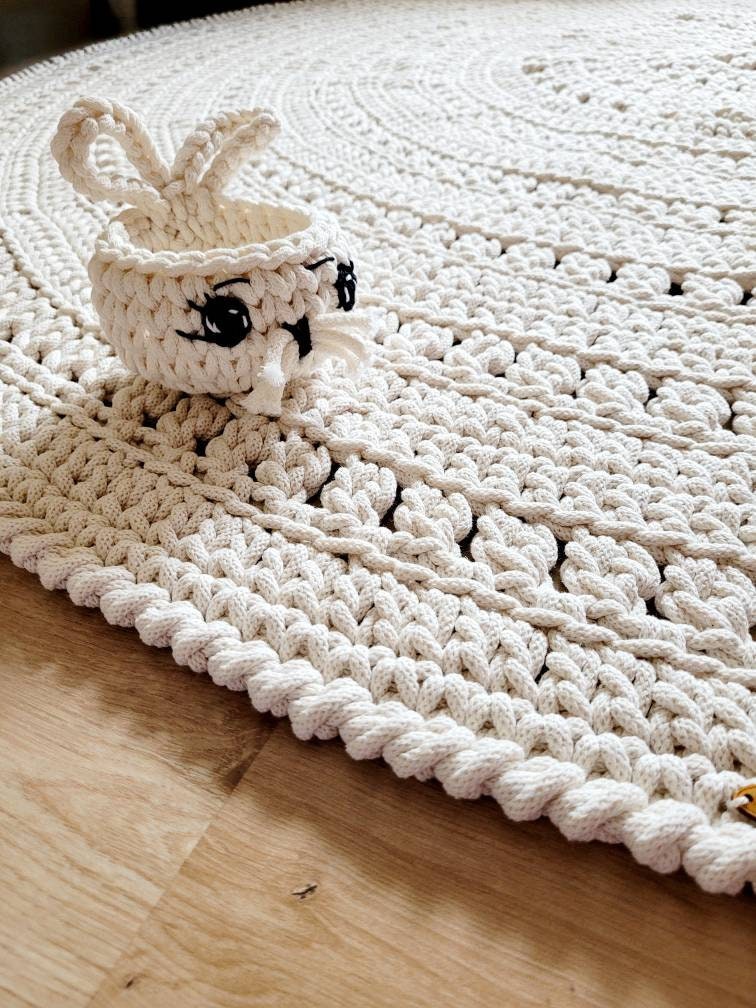 Teppich rund Kinderzimmer, gehäkekt handgefertigt, Kinderzimmer Deko, Teppich für das Wohnzimmer, Geschenkidee für Taufe