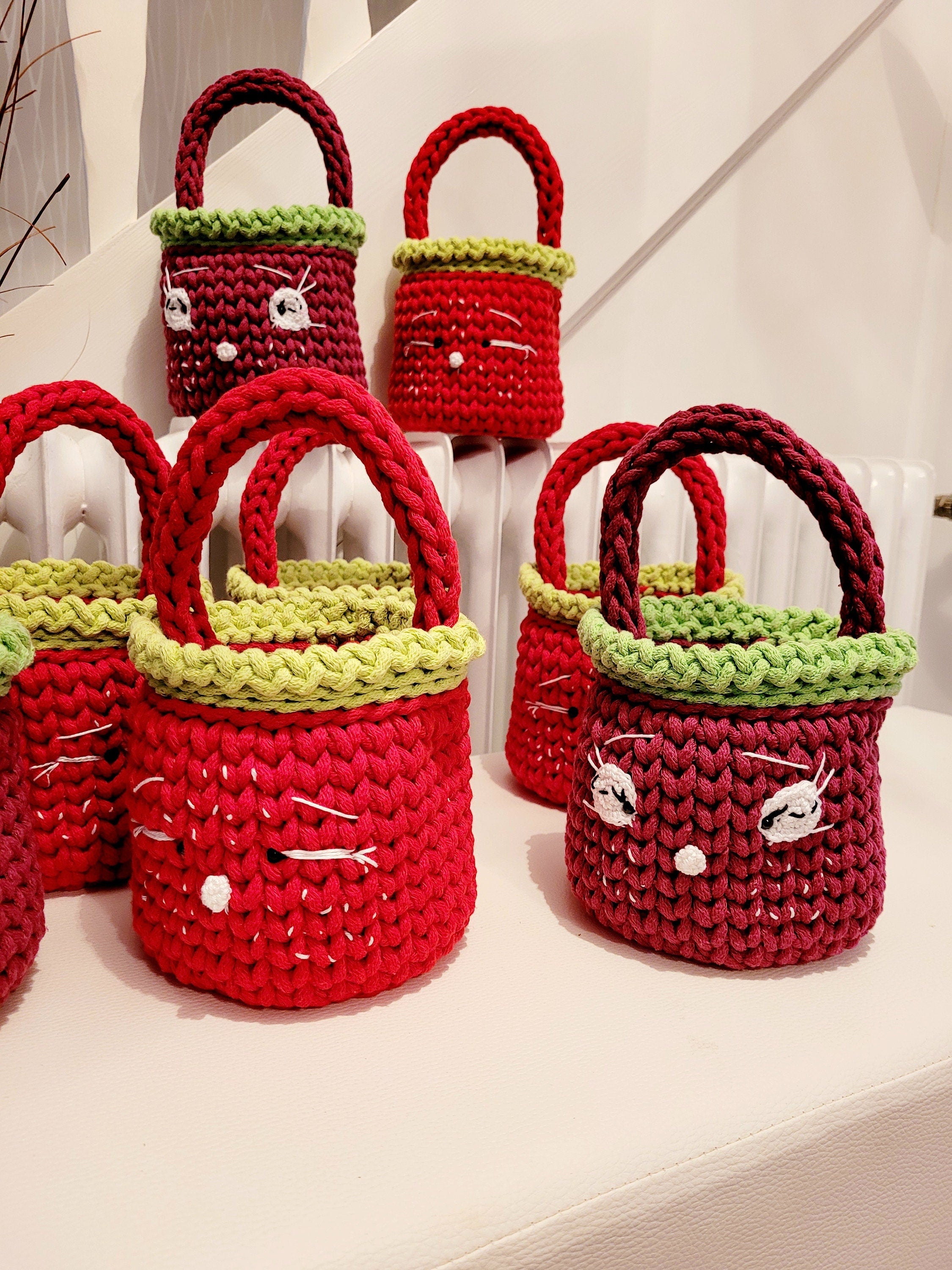 Henkelkorb, Basket crochet, Korb mit Henkel Griff, Hasenkorb, Gehäkelter Korb , Wohnzimmer Dekoration, Ostergeschenk, Gäste, Nordic Stile
