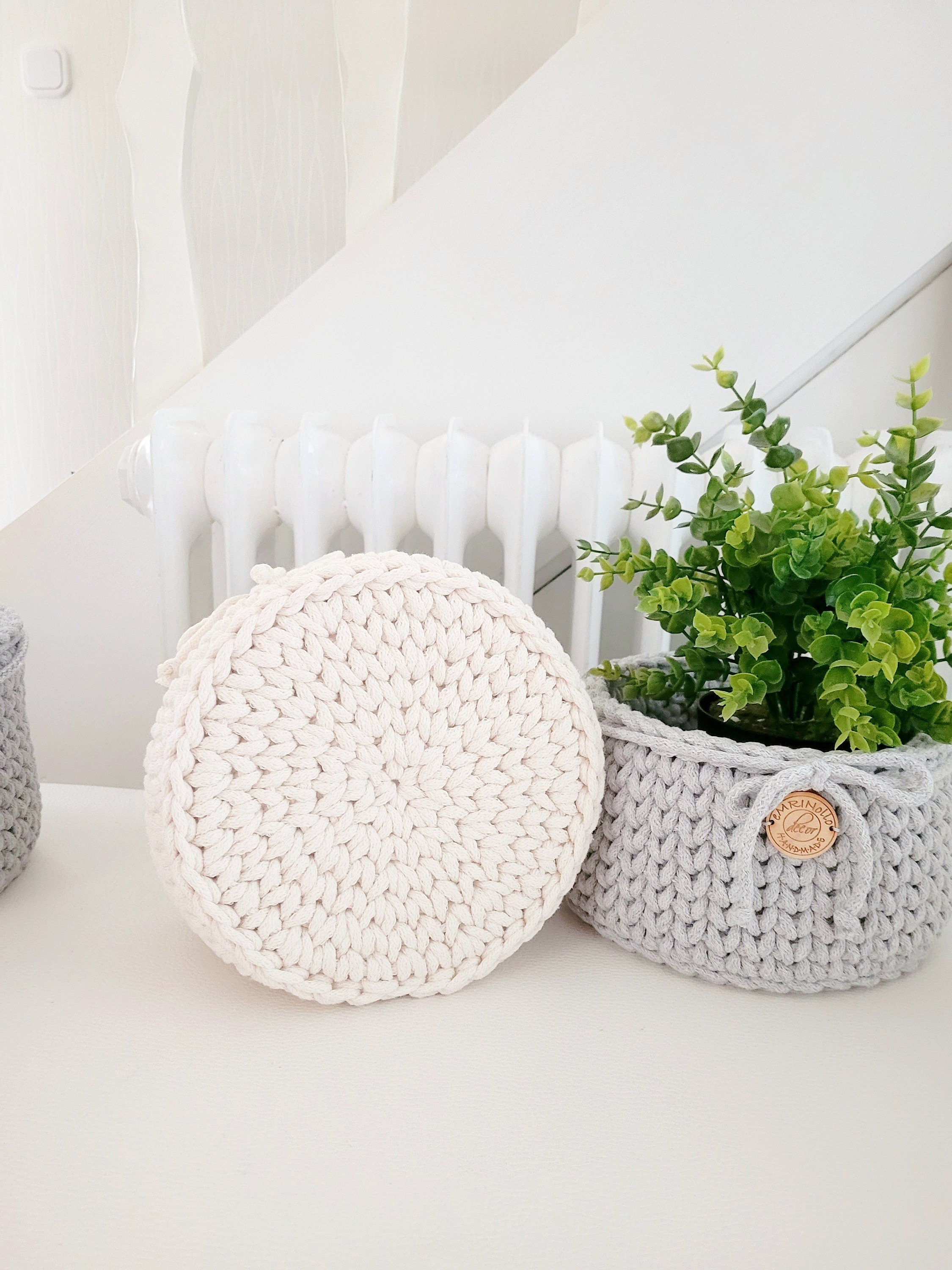 Korb gehäkelt rund Hygienekorb, Kosmetikkorb, Zimmer Dekoration Korb, Badausstattung, Geschenk Korb, Babyzimmer Aufbewahrung rund