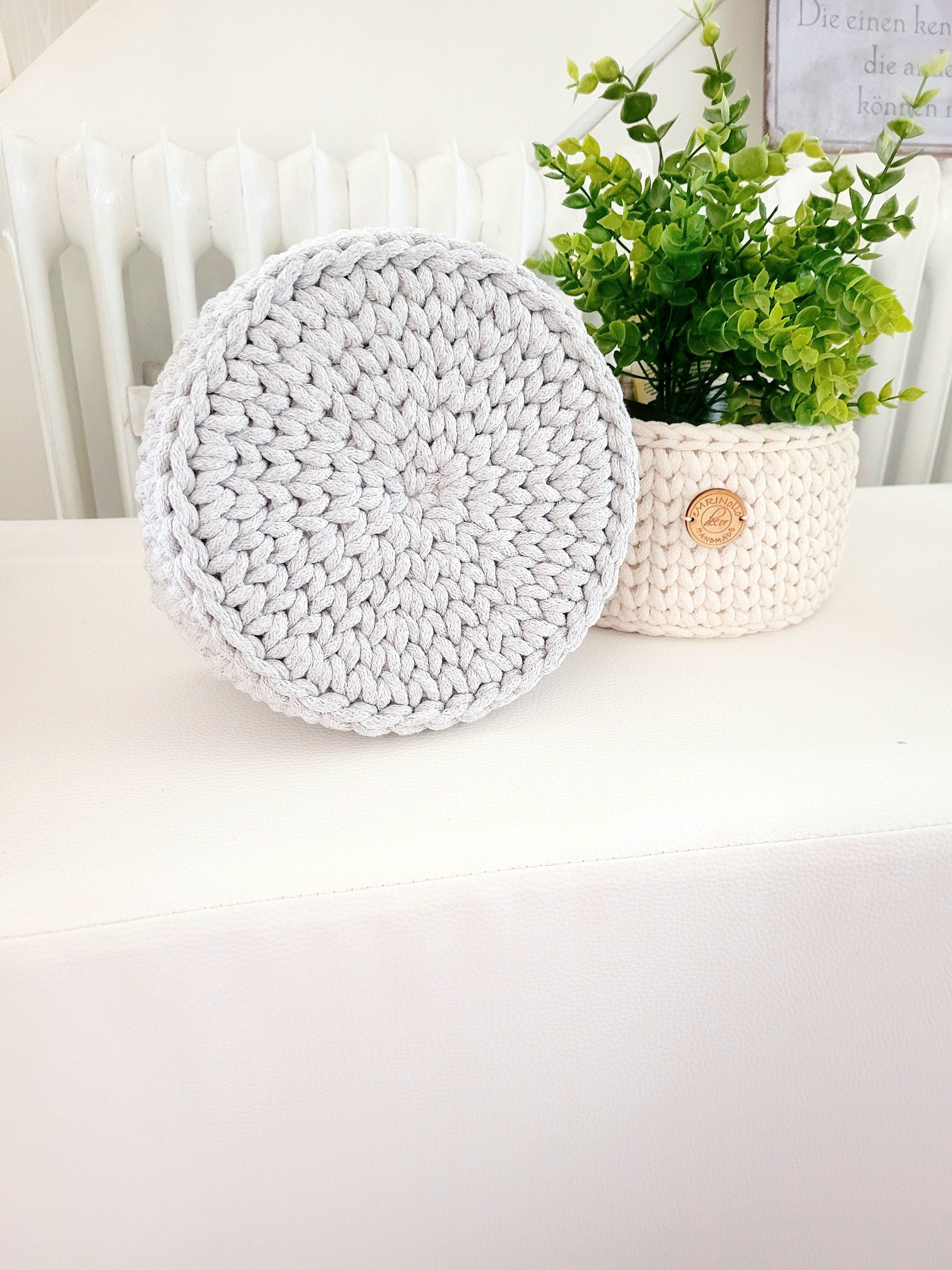 Korb gehäkelt rund Hygienekorb, Kosmetikkorb, Zimmer Dekoration Korb, Badausstattung, Geschenk Korb, Babyzimmer Aufbewahrung rund