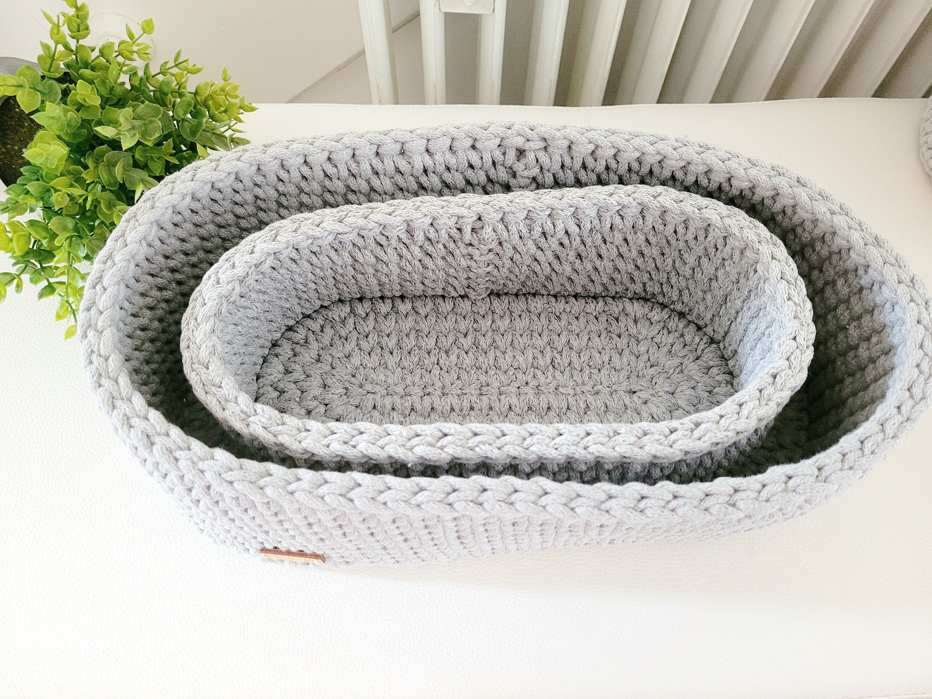 Korb gehäkelt oval Hygienekorb, Kosmetikkorb, Zimmer Dekoration Korb, Badausstattung, Geschenk Korb, Babyzimmer Aufbewahrung oval