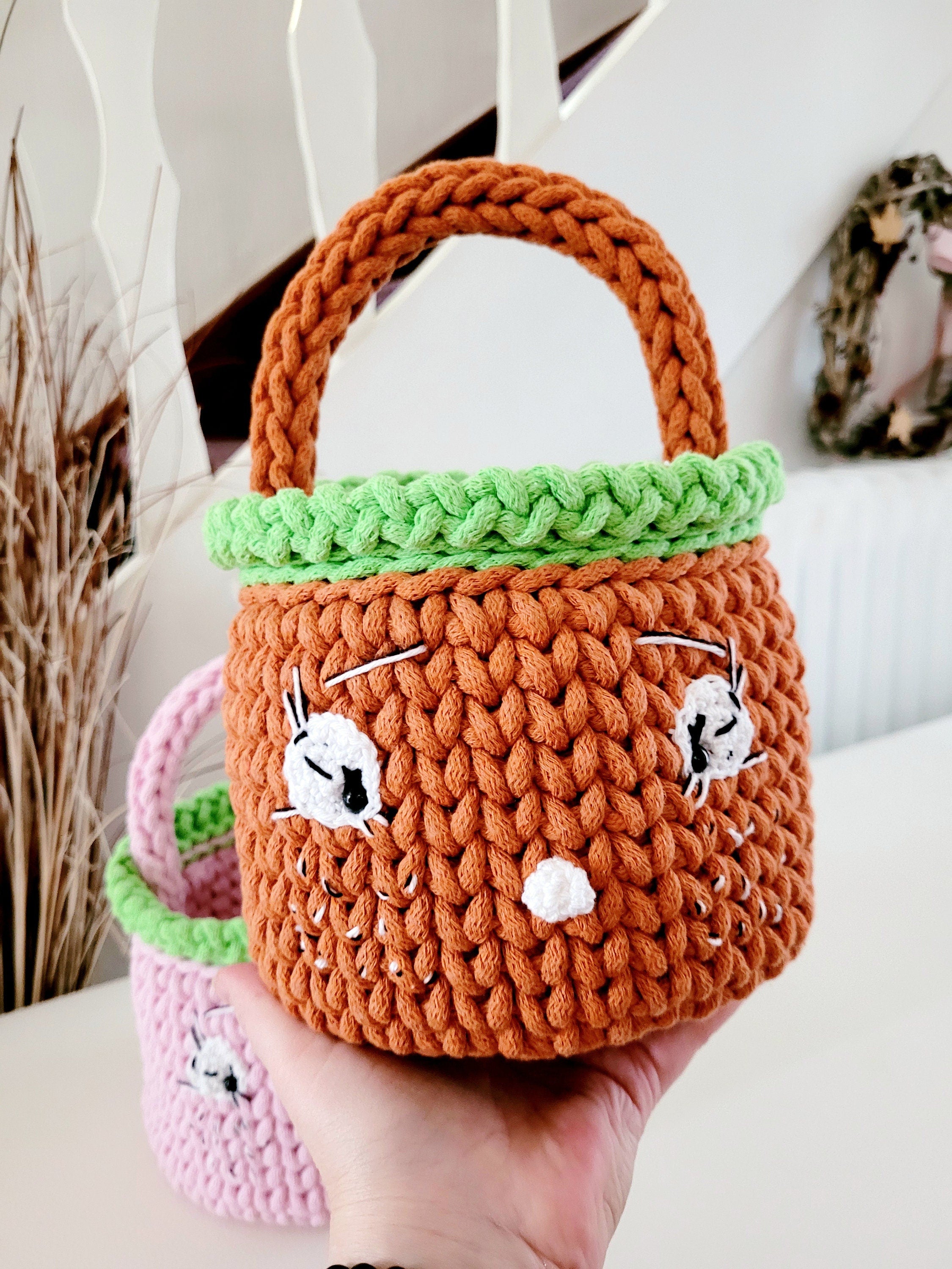 Henkelkorb, Basket crochet, Korb mit Henkel Griff, Hasenkorb, Gehäkelter Korb , Wohnzimmer Dekoration, Ostergeschenk, Gäste, Nordic Stile