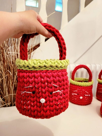 Henkelkorb, Basket crochet, Korb mit Henkel Griff, Hasenkorb, Gehäkelter Korb , Wohnzimmer Dekoration, Ostergeschenk, Gäste, Nordic Stile