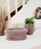 Gehäkelter Korb mit Deckel aus Baumwolle als stylisches Wohnzimmer- und Babyzimmer deko, praktischer Aufbewahrungskorb, Idee für Flur