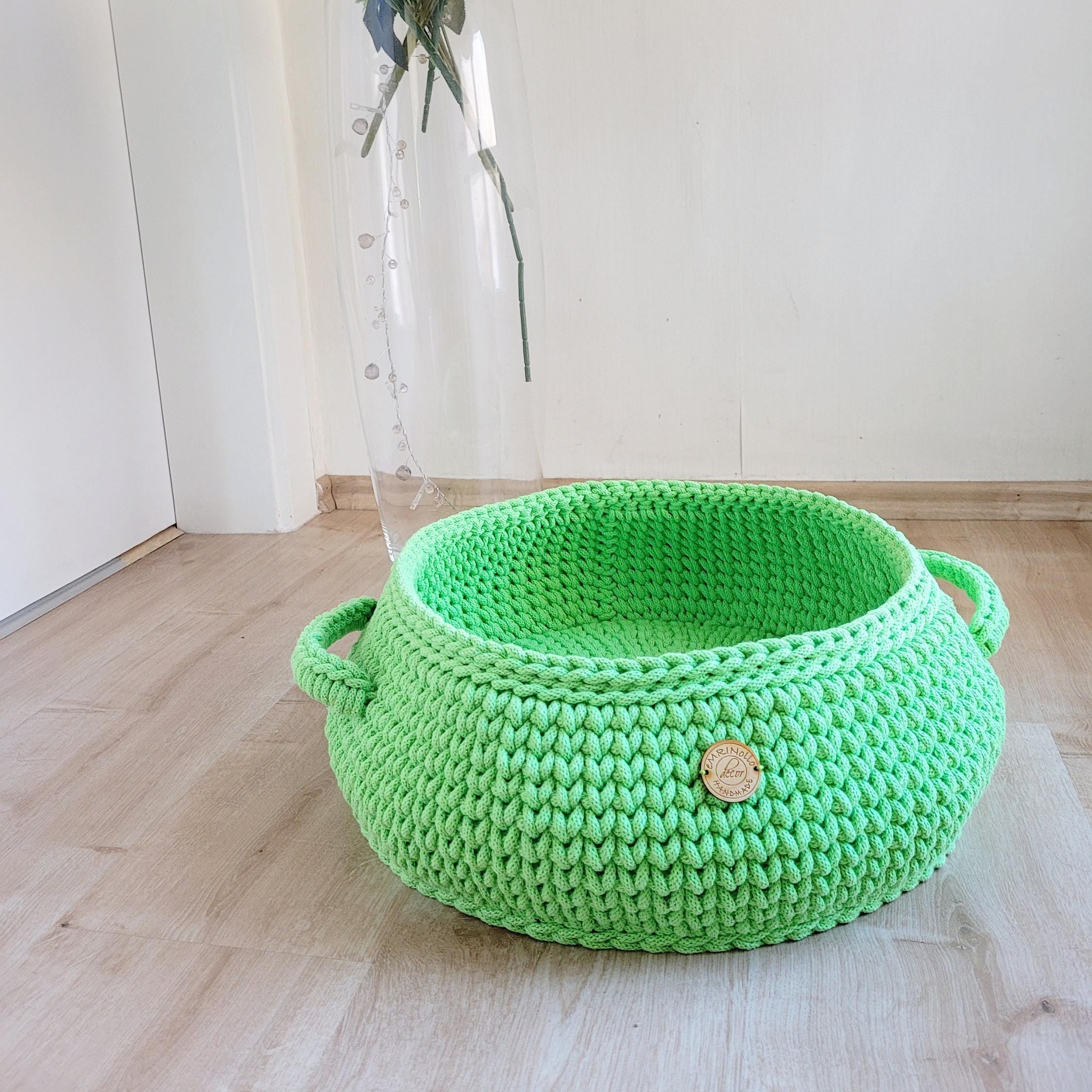 Dieser Korb kann sogar bei witzigen Baby-Home-Foto-Shootings ein tolles Accessoire darstellen.