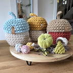Seine niedliche Eichelform macht ihn perfekt als originelles Geschenk für Babypartys oder als kleines Highlight auf deiner Wickelkommode. Auch für deine Schreibtisch-Organisation ideal!