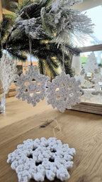 Weihnachtssterne 3er Set, Weihnachtsornament und Deko für den Weihnachtsbaum, Charm Anhänger Schneeflocke, Christbaumschmuck Sterne