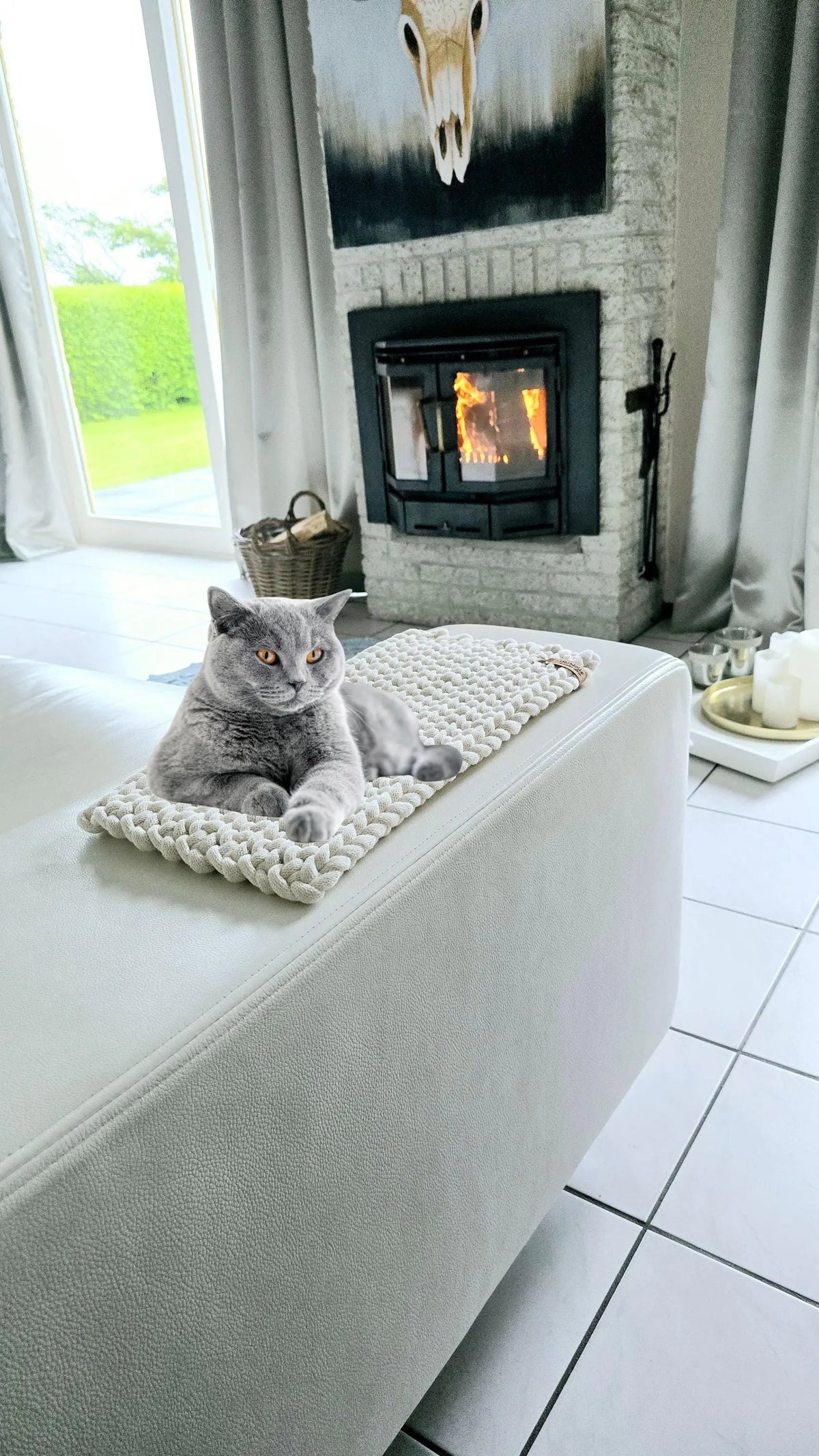 Cat cushion, cat sofa, cat bed for windowsill, window sill lounger for cats, pet supplies, cat lounger, gifts for cat owners