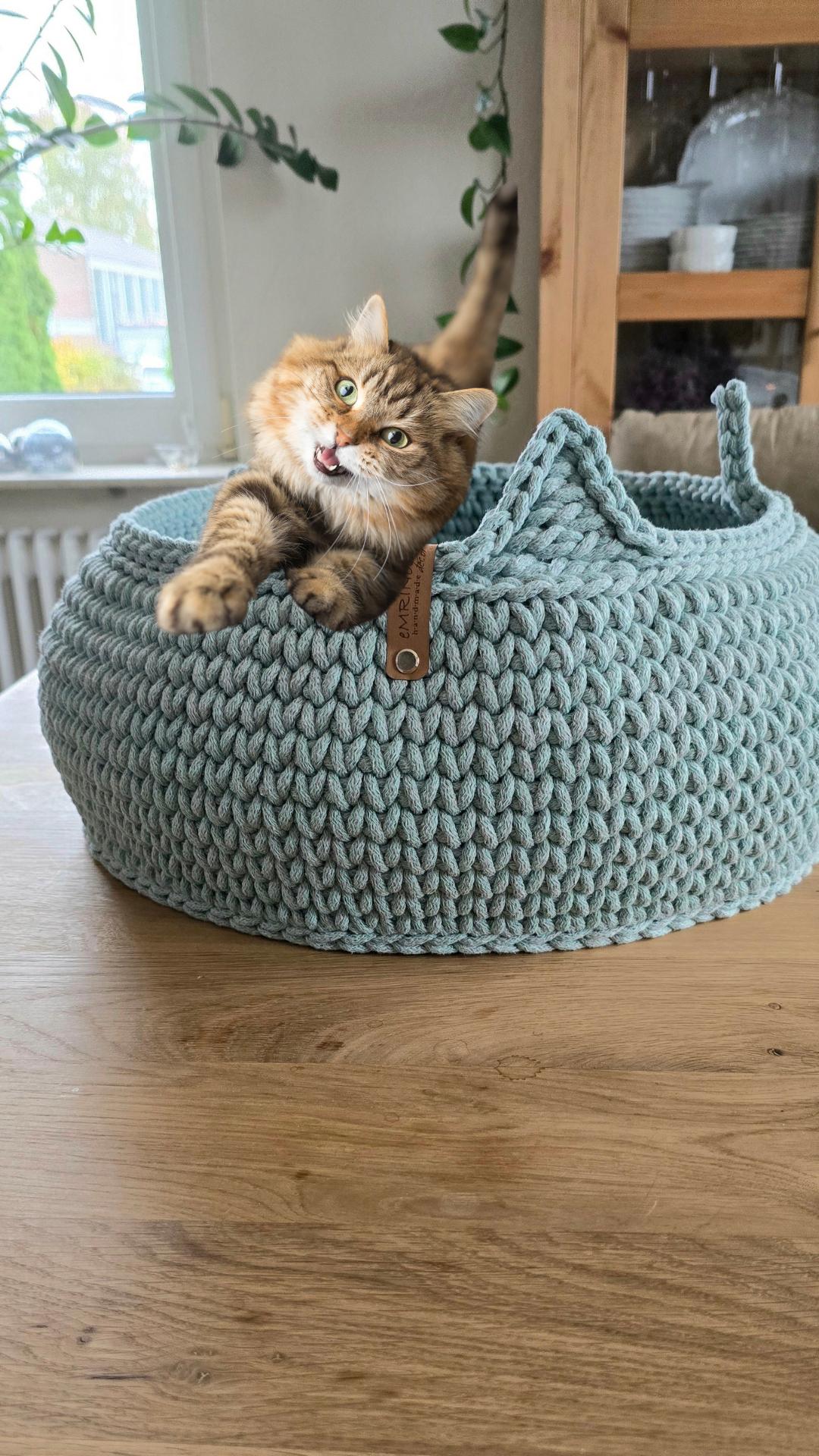 Pure Gemütlichkeit mit unserem Korb für Katzen und Hunde.