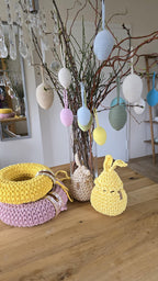 ✔ Handgefertigt & einzigartig – kein 08/15-Kram!
✔ Passt perfekt zu modernem Wohnstil – von Skandi bis Boho
✔ Tolle Geschenkidee – weil ein Schokohase allein nicht reicht
Schnapp dir dieses Osterei, bevor der Osterhase schneller ist als du! 🏃‍♀️💨