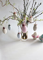 🌸 Ostereier mit Blumenschmuck – Exklusive handgefertigte Osterdekoration!

Diese hochwertigen Ostereier Osteranhänger Eier vereinen zarte Eleganz mit traditioneller Handwerkskunst.