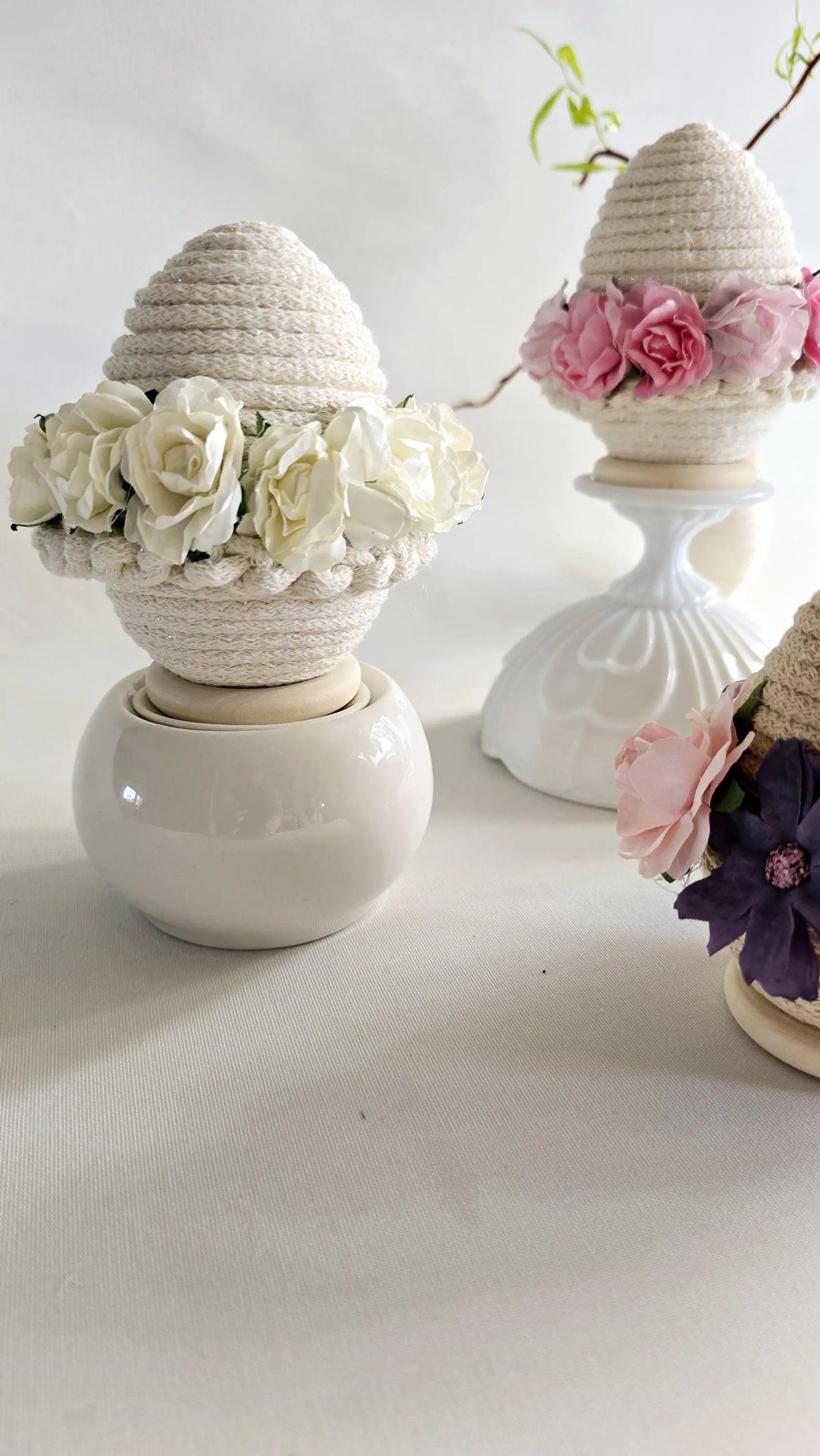 Vintage Easter Decor Easter Egg Ornament – Large Floral Egg on Wooden Ring | Elegant Spring Decoration & Thoughtful Easter Gift