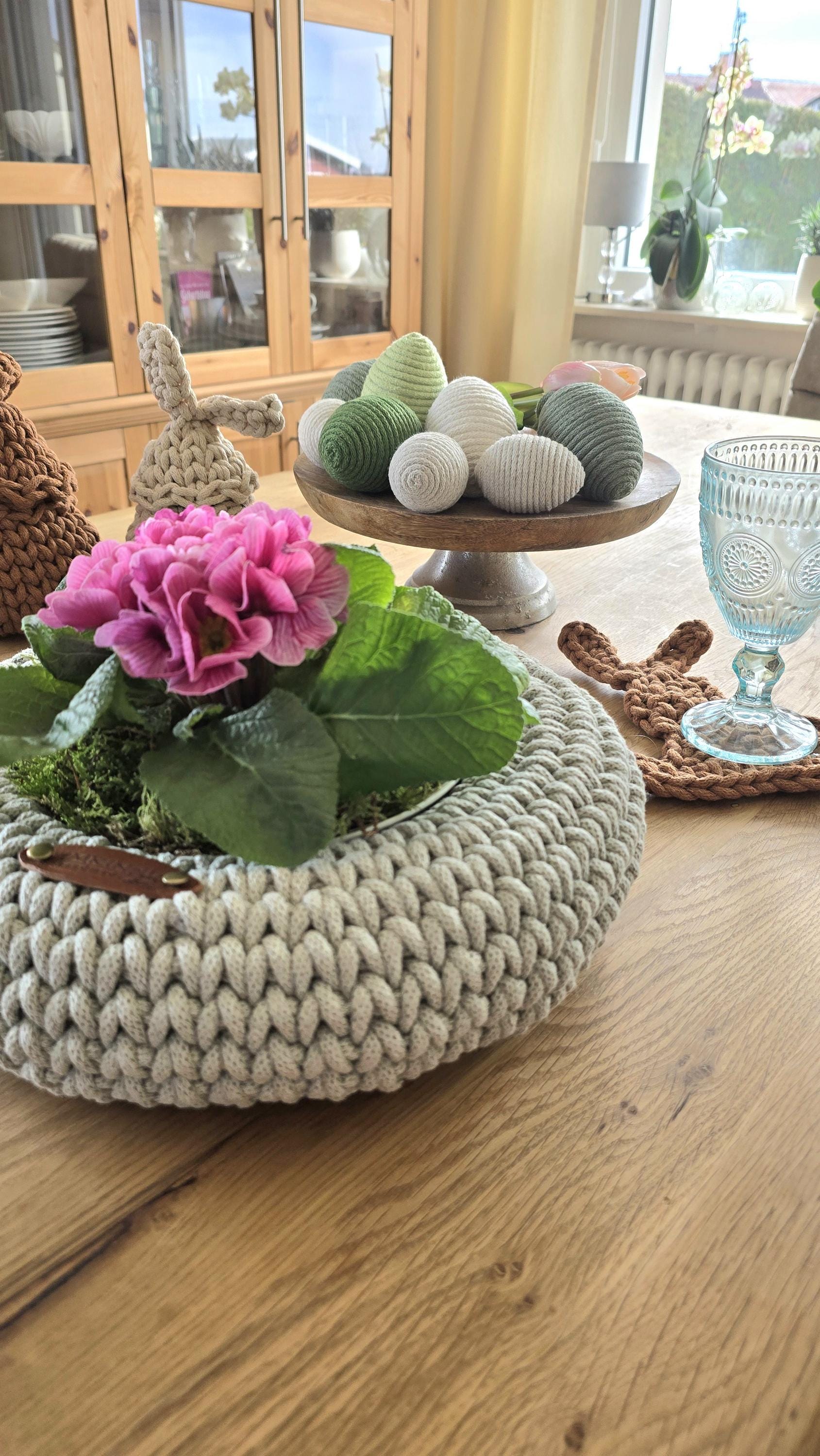 ✔ Hochwertige Handarbeit – jedes Stück ein Unikat
✔ Zeitloses Design für Frühling & Sommer
✔ Vielseitig einsetzbar – Tür, Wand oder Tisch