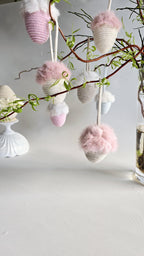 ✔ Flauschiges Design mit hochwertigem Plüsch
✔ Perfekt für Fenster, Tischdeko & Osterzweige
✔ Einzigartiges, modernes Osteraccessoire
Bringe mit diesem kuscheligen Osteranhänger flauschige Frühlingsgefühle in dein Zuhause! 🌿✨