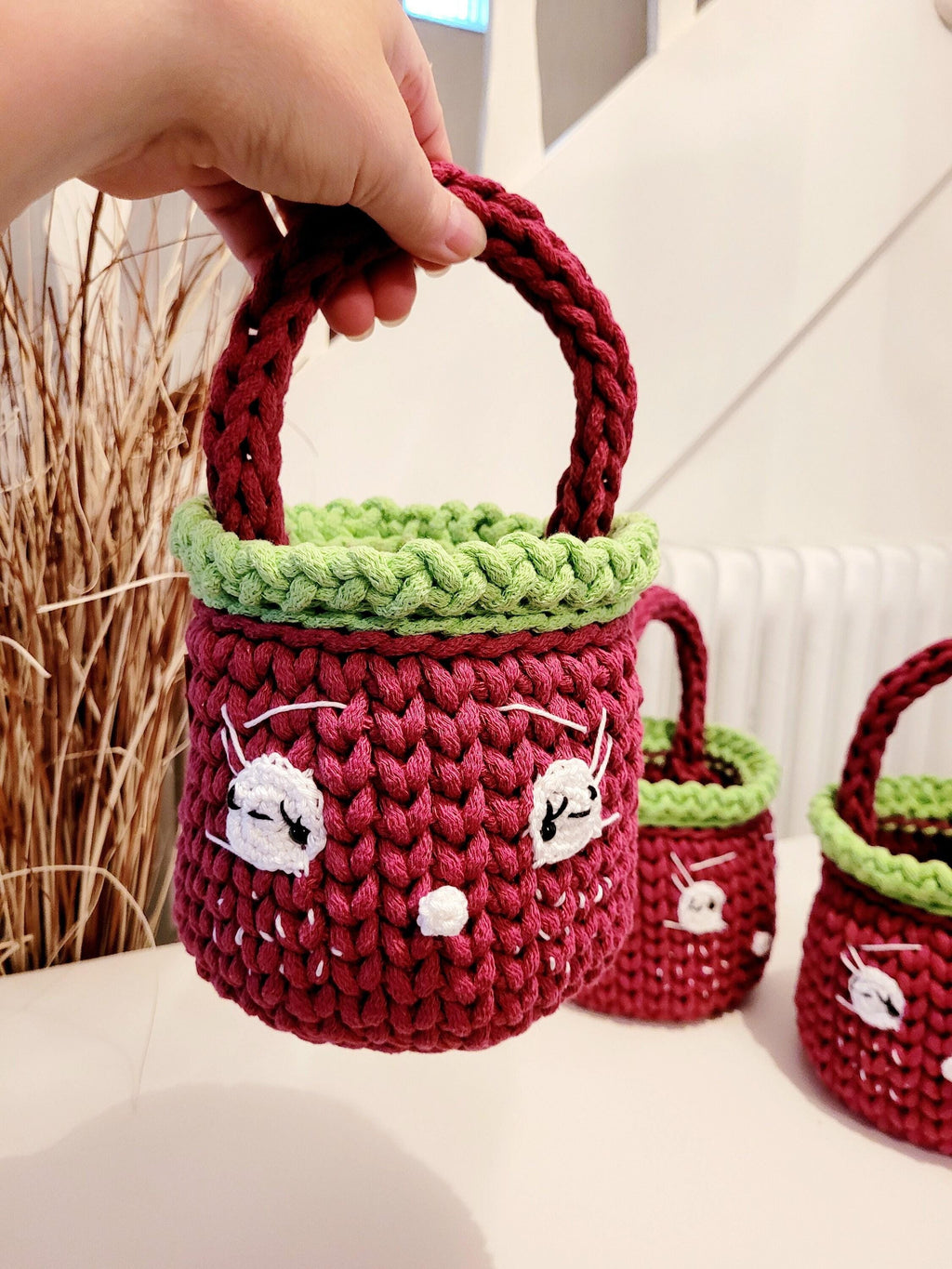 Henkelkorb, Basket crochet, Korb mit Henkel Griff, Hasenkorb, Gehäkelter Korb , Wohnzimmer Dekoration, Ostergeschenk, Gäste, Nordic Stile