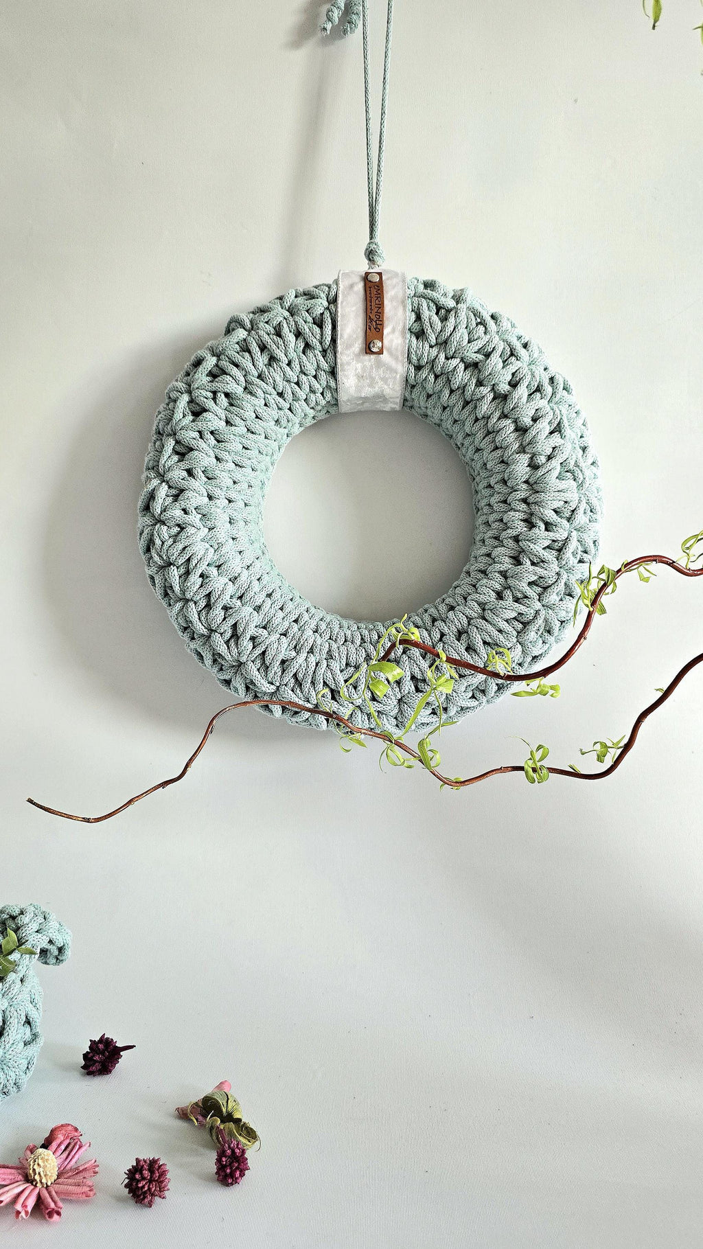 Türkranz Wandkranz Handgemacht – Gehäkeltes Jasmin-Muster in Naturfarben | Skandinavische Home Decoration und Geschenkidee, Wandkranz