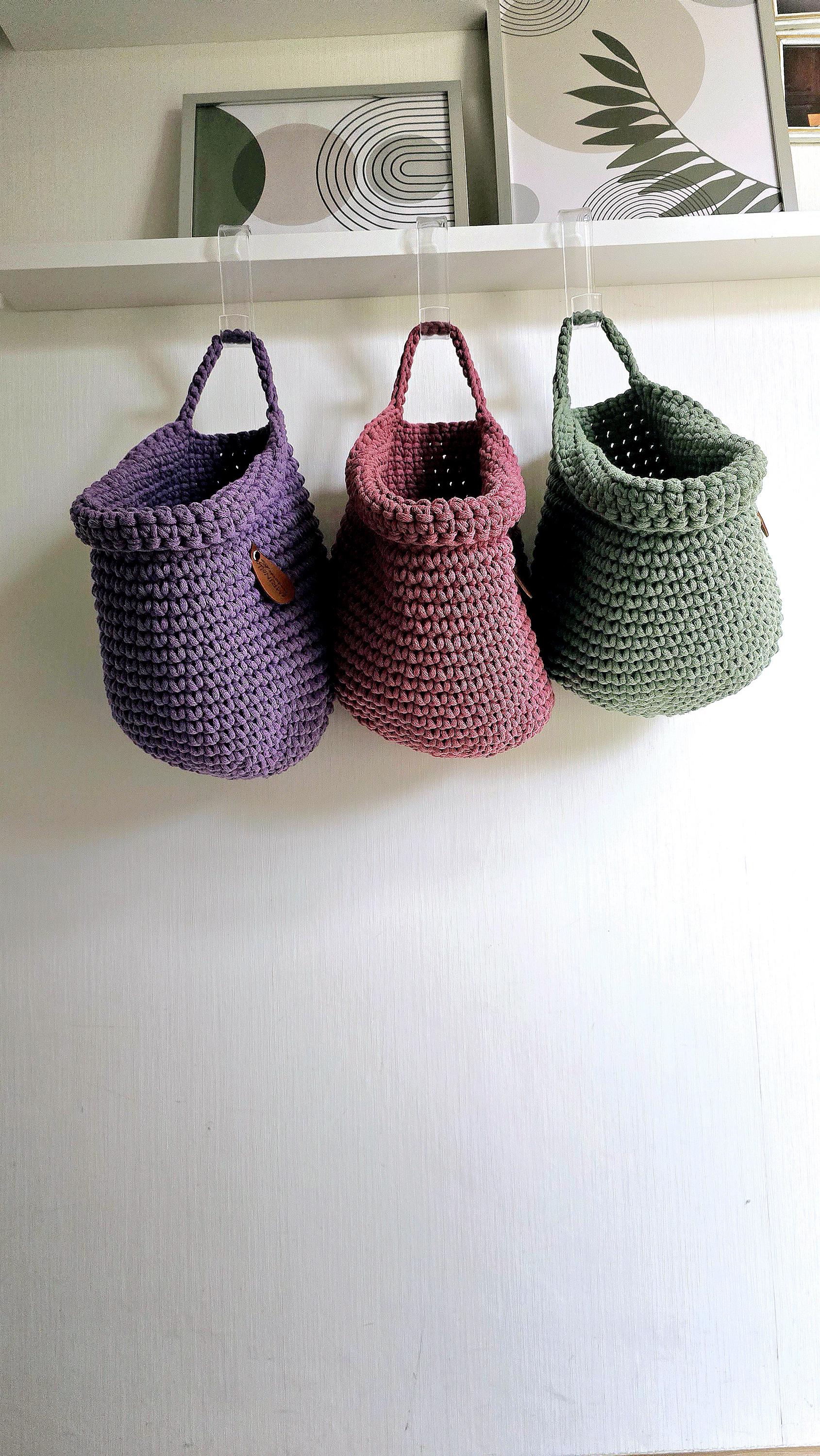 Hängekorb gehäkelt, Wanddeko Aufbewahrungskorb, Hängekorb Küche Hängetasche, Kinderzimmer Organizer, Spielzeug Aufbewahrung, Geschenkidee