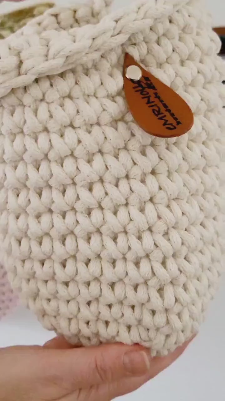 Gehäkelter Hängekorb, Wanddeko Aufbewahrungskorb, Hängetasche, Kinderzimmer Organizer, Spielzeug Aufbewahrung, Neutrales Kinderzimmer Dekor