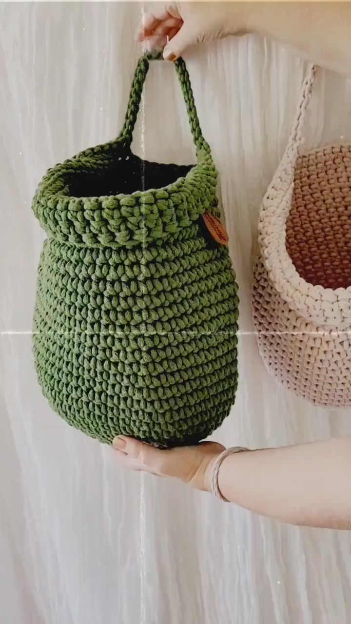 Hängekorb gehäkelt, Wanddeko Aufbewahrungskorb, Hängekorb Küche Hängetasche, Kinderzimmer Organizer, Spielzeug Aufbewahrung, Geschenkidee