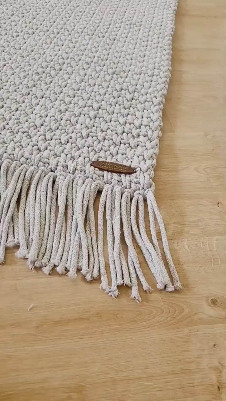 Teppichläufer Kinderzimmer gehäkelt, eckig handgefertigt, Kinderzimmer Deko, Teppich für das Wohnzimmer, Geschenkidee für Taufe
