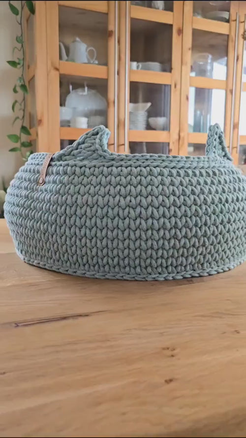 Crochet Hanging Baskets, Home Wall Decoration, Hallway Hanging Storage Bag, Bathroom Storage, Housewarming Present, Autumn Decor