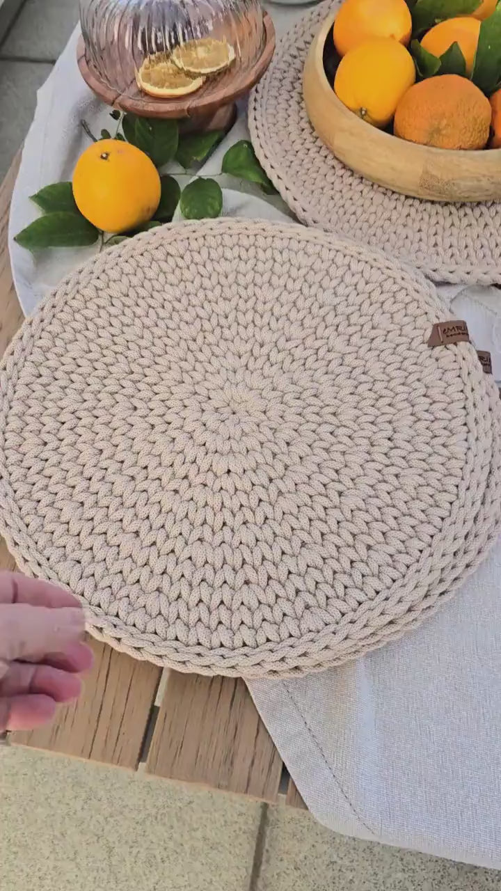 Runde Platzsets aus Baumwolle – gehäkelte Tischsets in 30, 40 und 50 cm, Wunschfarbe