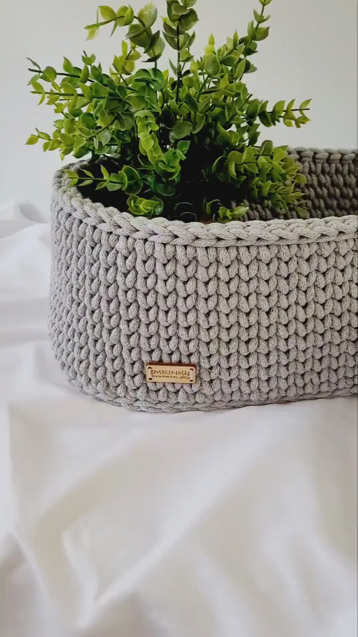 Kosmetikkorb gehäkelt oval, Aufbewahrungskorb mit Deckel, Dekoration Korb, Badausstattung, Geschenk Korb, Babyzimmer deko, Aufbewahrung Bad