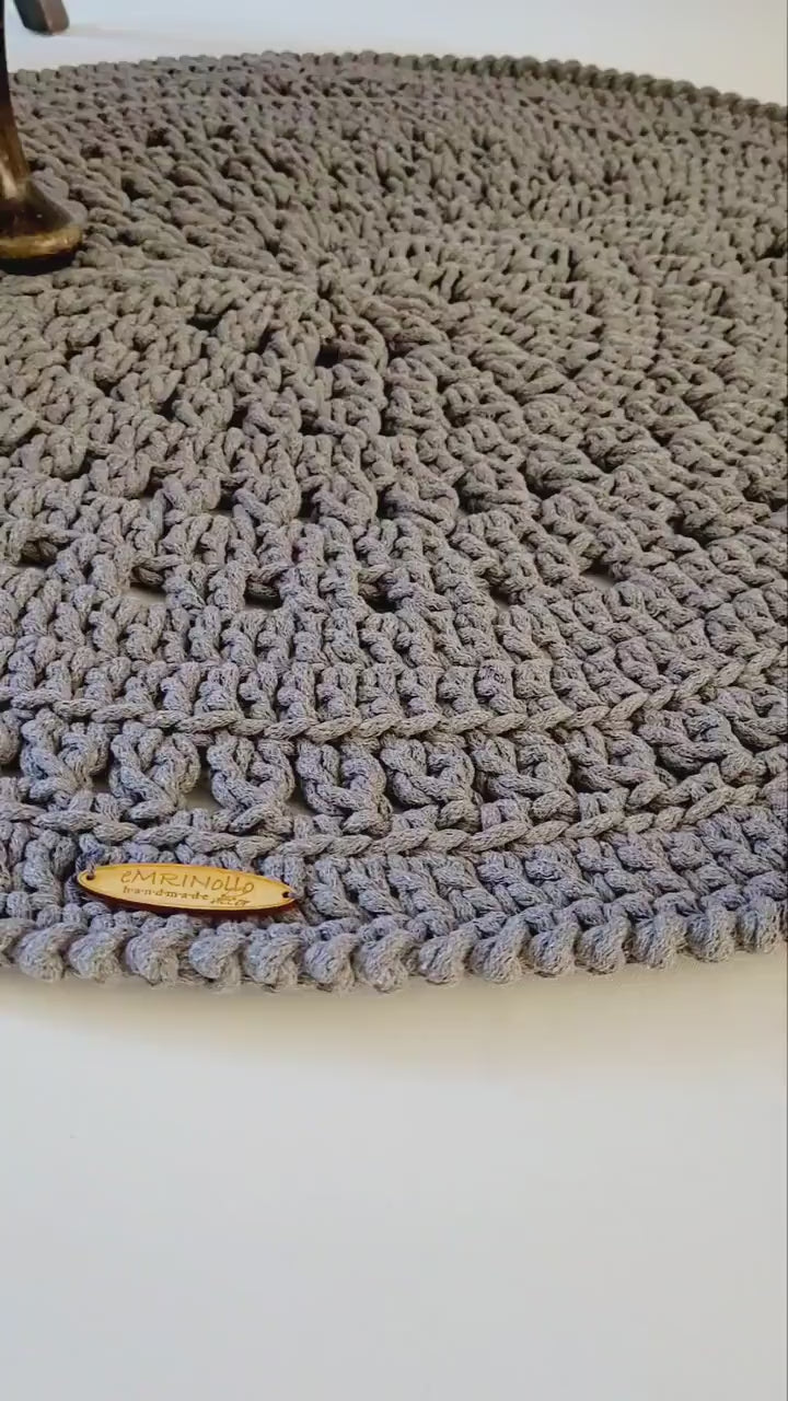 Teppich rund gehäkelt, Kinderzimmer Deko, Baumwollteppich, im skandinavischem Stil, Babyzimmer deko, handgefertigt, nachhaltig