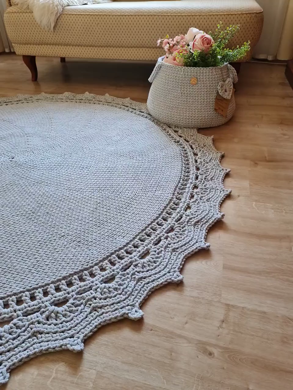 Teppich Wohnzimmer, rund Baumwollteppich gehäkelt, im skandinavischem Stil, Babyzimmer deko, kleines Bad, Geschenkidee, Kinderzimmer deko