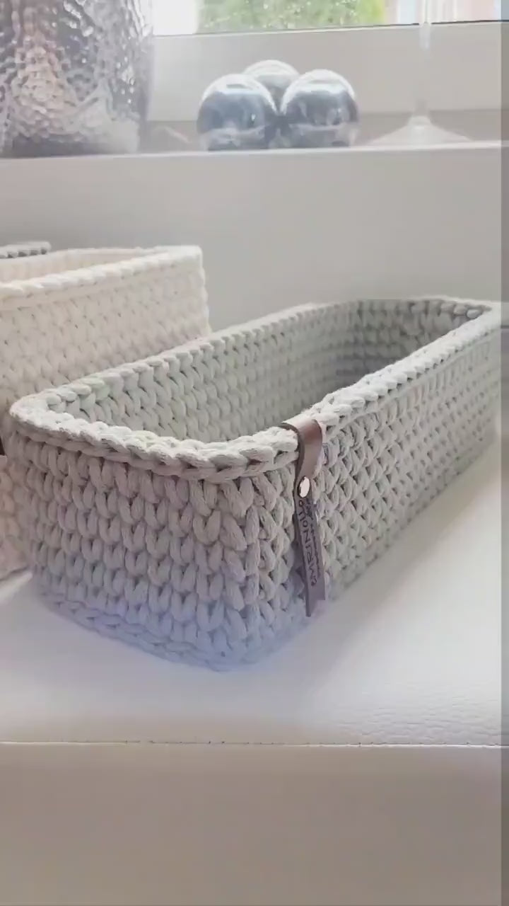 Korb gehäkelt eckig hoch, Untensilo, Kinderzimmer deko, Korb Aufbewahrung, Geschenkidee, Weihnachtsgeschenk, Bad Aufbewahrung